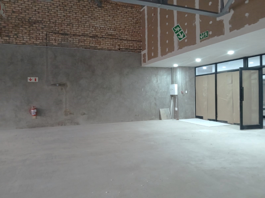 To Let Commercial Property for Rent in Bodorp North West